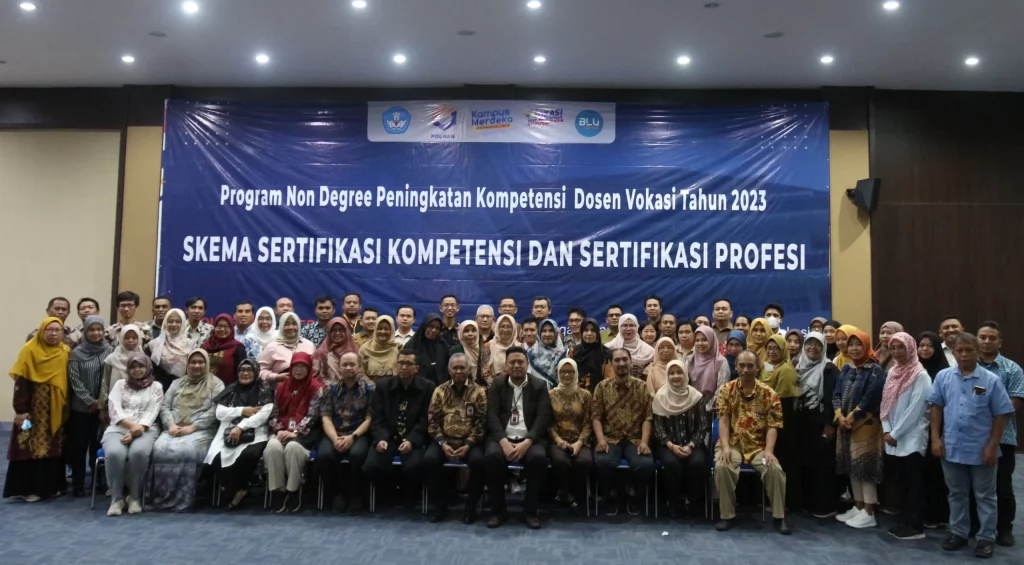 PEMBUKAAN KEGIATAN PROGRAM NON DEGREE, PENINGKATAN KOMPETENSI DOSEN VOKASI TAHUN 2023